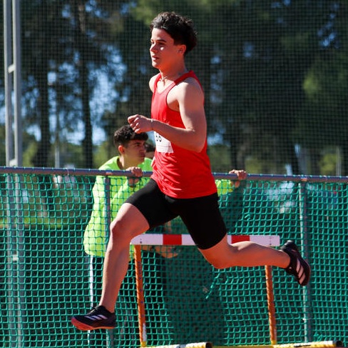 Entrenador ADRIAN MACHO